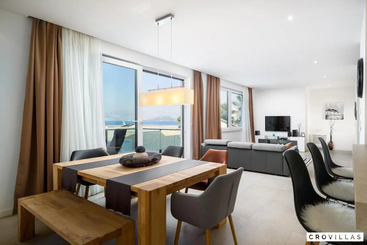 Acadia D Villa Slatine Croatia